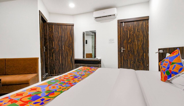 FabHotel HTC