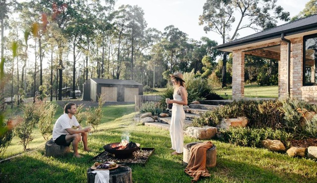 Forever Sunday - Plunge Pool, Woodfire pizza oven, Outdoor firepit