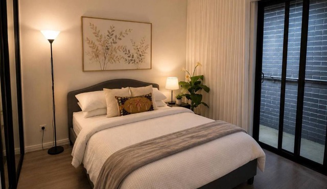 Furnished Luxury Modern Home, Near Airport, Ergonomic Workspace, Can customise