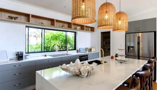 Gold Coast Hinterland Retreat -nA romantic getaway destination. Pet friendly!