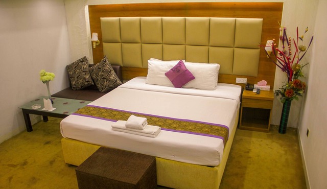 Grand Plaza Hotel
