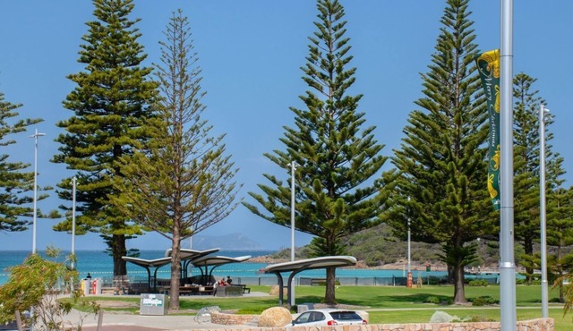 Hamptons style two-story 3 bed, 2 bath apartment located at the heart of Binalup
