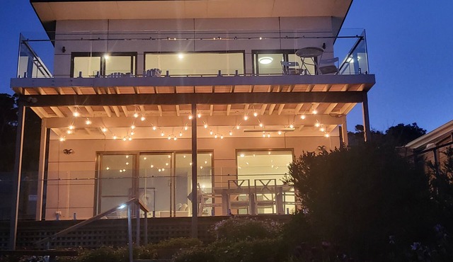 Heathcliff1 Luxury Couples Retreat with stunning views