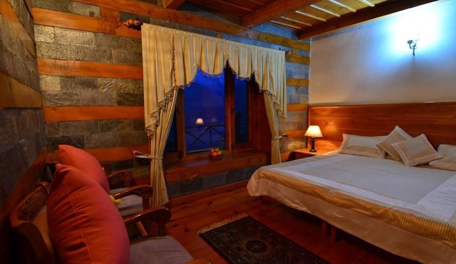 Himalayan Kothi Kais