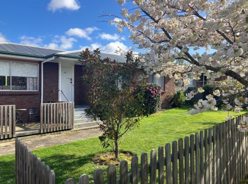 Home & Away St Leonards