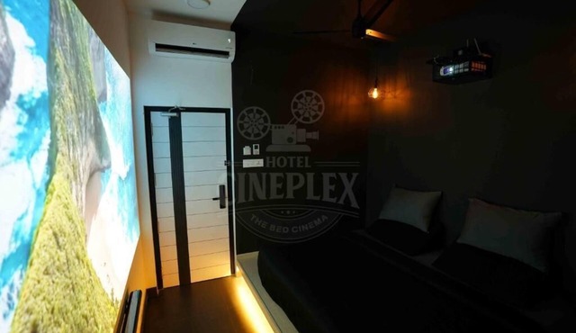 Hotel Cineplex