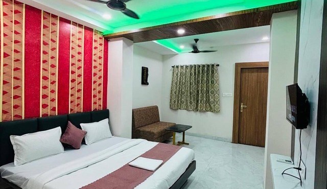 Hotel G7 in Indore