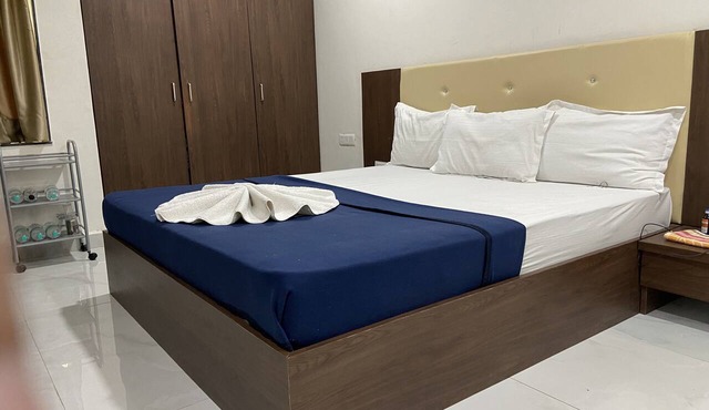 Hotel Millennium Plaza