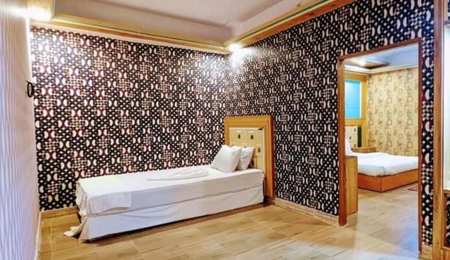 Hotel Oasis International