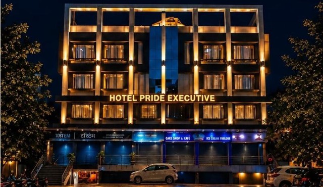 Hotel Pride Executive in Satara