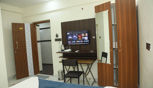 Hotel Rest O ITPL