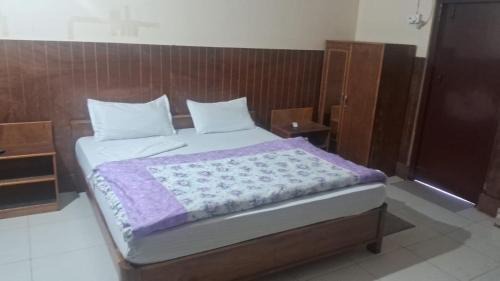 Hotel Silver Dragon, NK Darranga