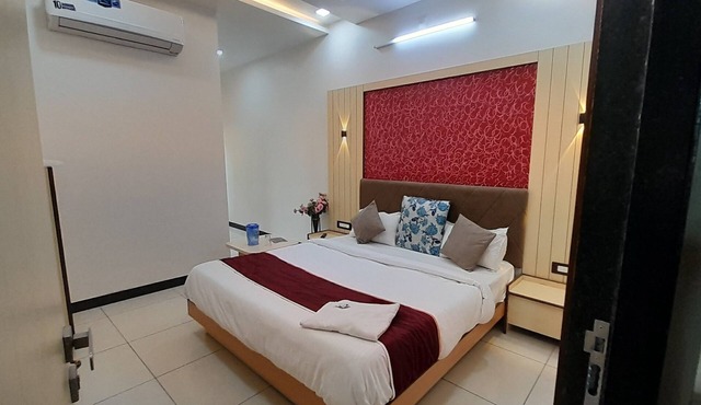 HOTEL SUN PALACE