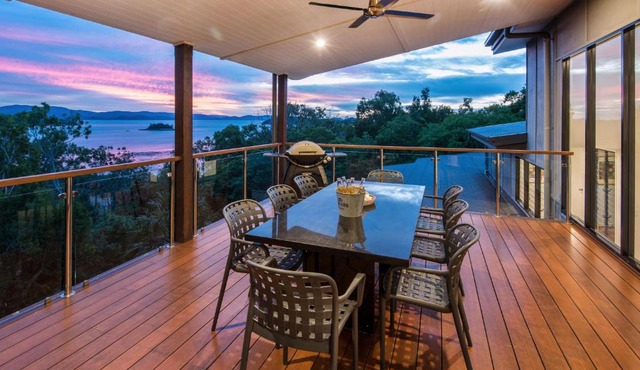 Infinity on Hamilton Island by HIHA