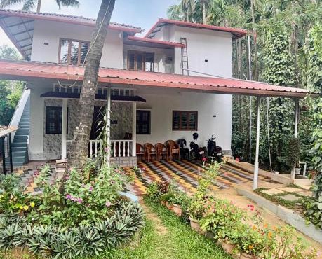 Ira Homestay