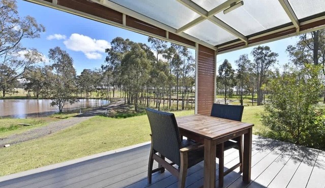 Ironbark Hill Spa Bath Villa 4 - Novato