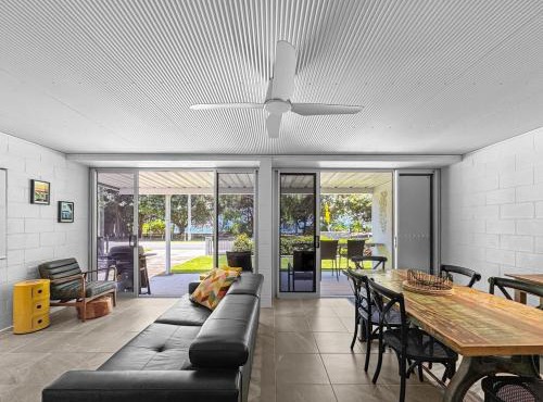 Island View Apt 1