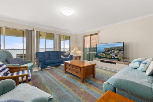 Island View by Experience Jervis Bay