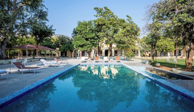 jüSTa Alwarbagh Resort & Convention Centre