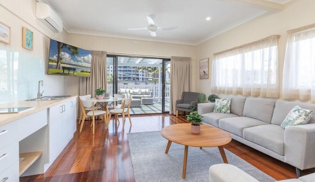 Jasmine Apartment