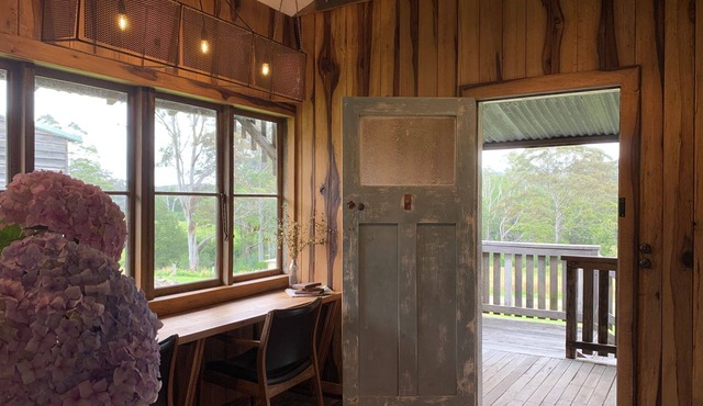Lemon Tree Cottage is a beautifully restore cottage from the early 1900's and is completely off grid