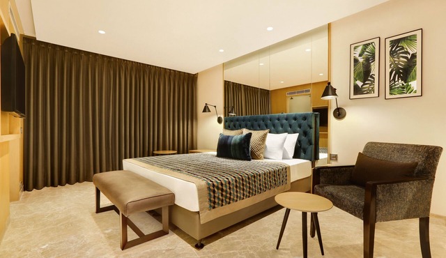 Lemon Tree Hotel Viman Nagar Pune