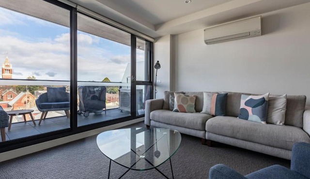 Light-Filled, Stylish Living in Diverse Hawthorn