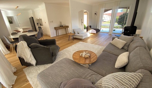 Light modern airy beachy feel house. Pet friendly