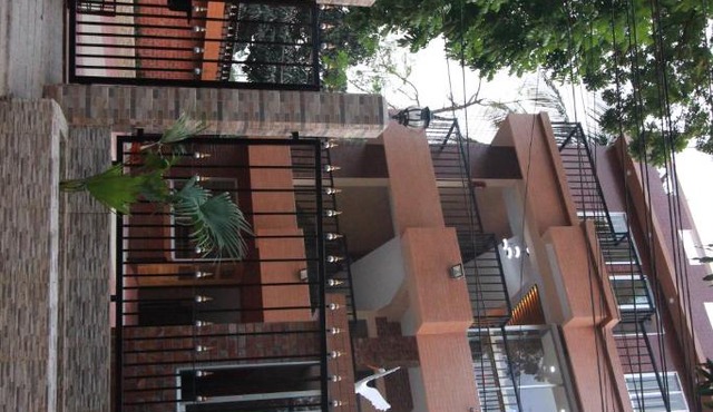 Little Rangpur Inn