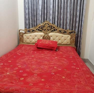 Lovely double bedroom, next to Dhaka airport please see all pictures