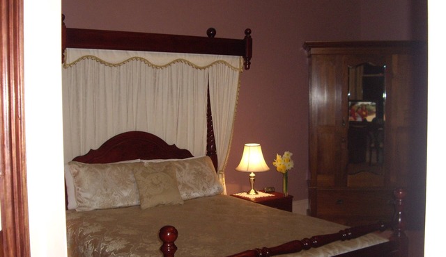 Lucinda B&B