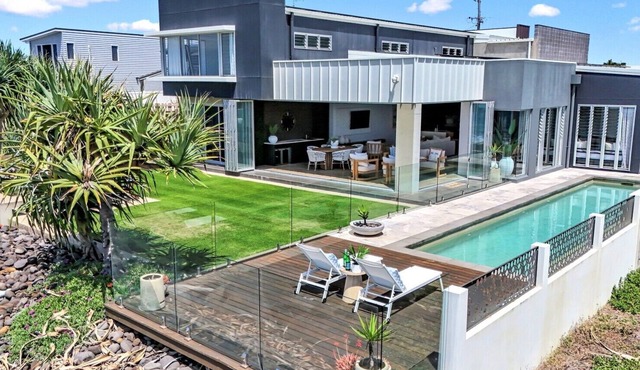 Luxury oceanfront Oasis, simply the best