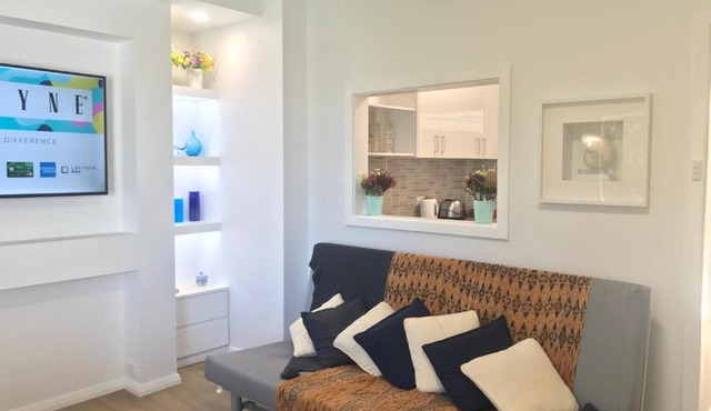 M207 West Perth Studio Apartment near Kings Park