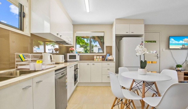 Massive 5bdr Home | Games Room | Wi-Fi | Netflix