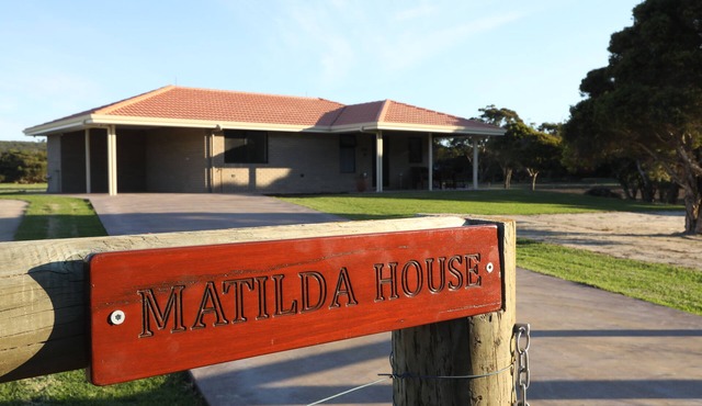 Matilda House | Executive farm stay near Albany