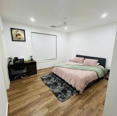 Mickleham Prestige Homestay