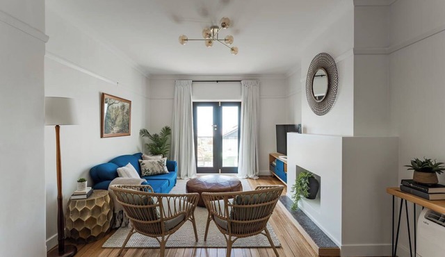 Modern 3-Bed Coastal Escape