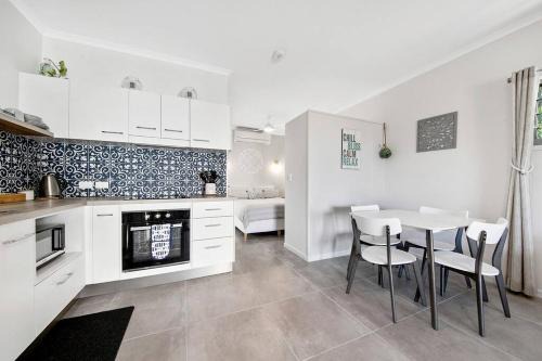 Modern Luxury Studio Apartment