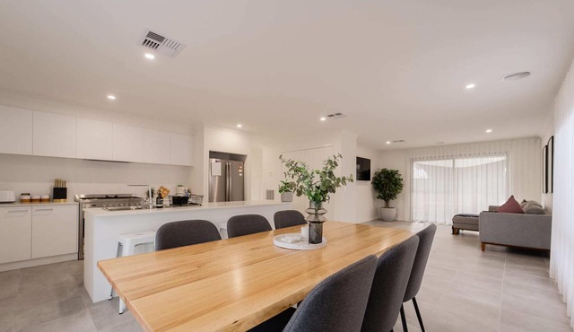 Moonta Haven our Modern 3 Bedroom Home in Bendigo