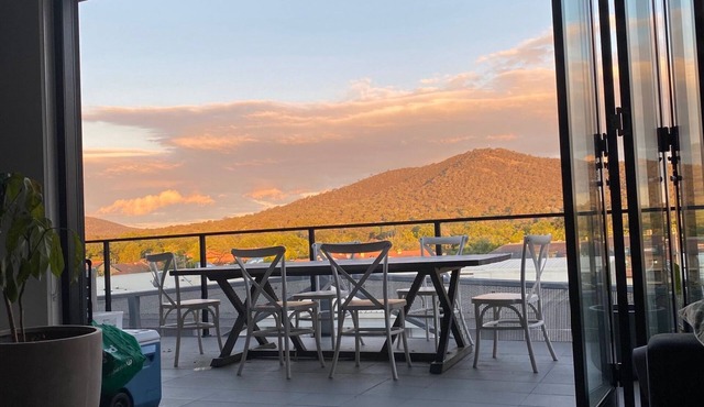 Mountain View City Center Apartment with BBQ