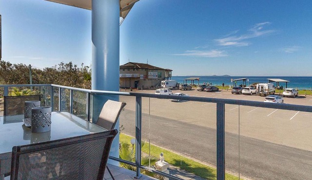 Nautilus 6 Beach Front Bliss
