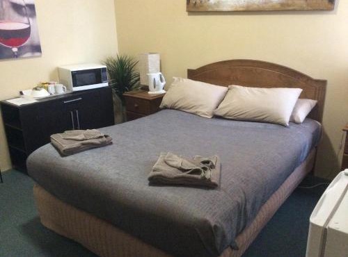 New Whyalla Hotel