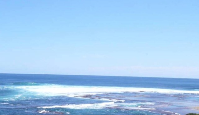 Ocean-Front Greek-themed: WAKE to Ocean views- open space to beach - Walk Trails