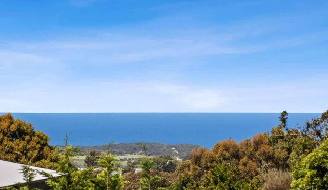 Ocean-View Acreage | Sleeps 13 | Tiny Home