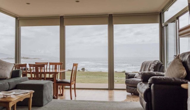 OceanFront - Absolute Waterfront