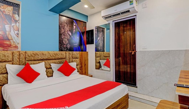 OYO Flagship Hotel Metro