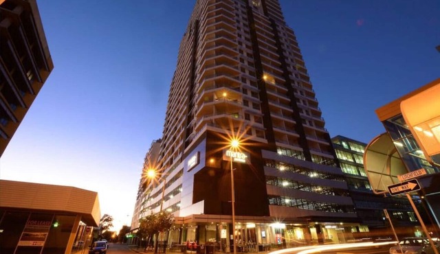 Pandanas Apt 4 (Central location with views)