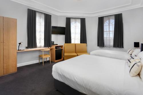 Penshurst Hotel