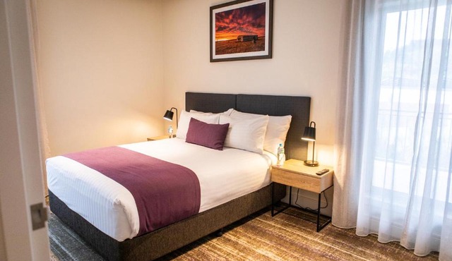 Porter's Plainland Hotel