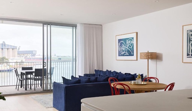 Portside on Honeysuckle - 1 bed option
